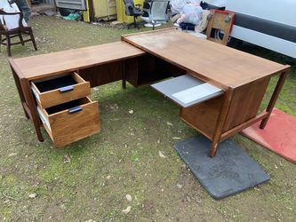 Jens Risom Style Walnut Desk Top Needs Refinishing 