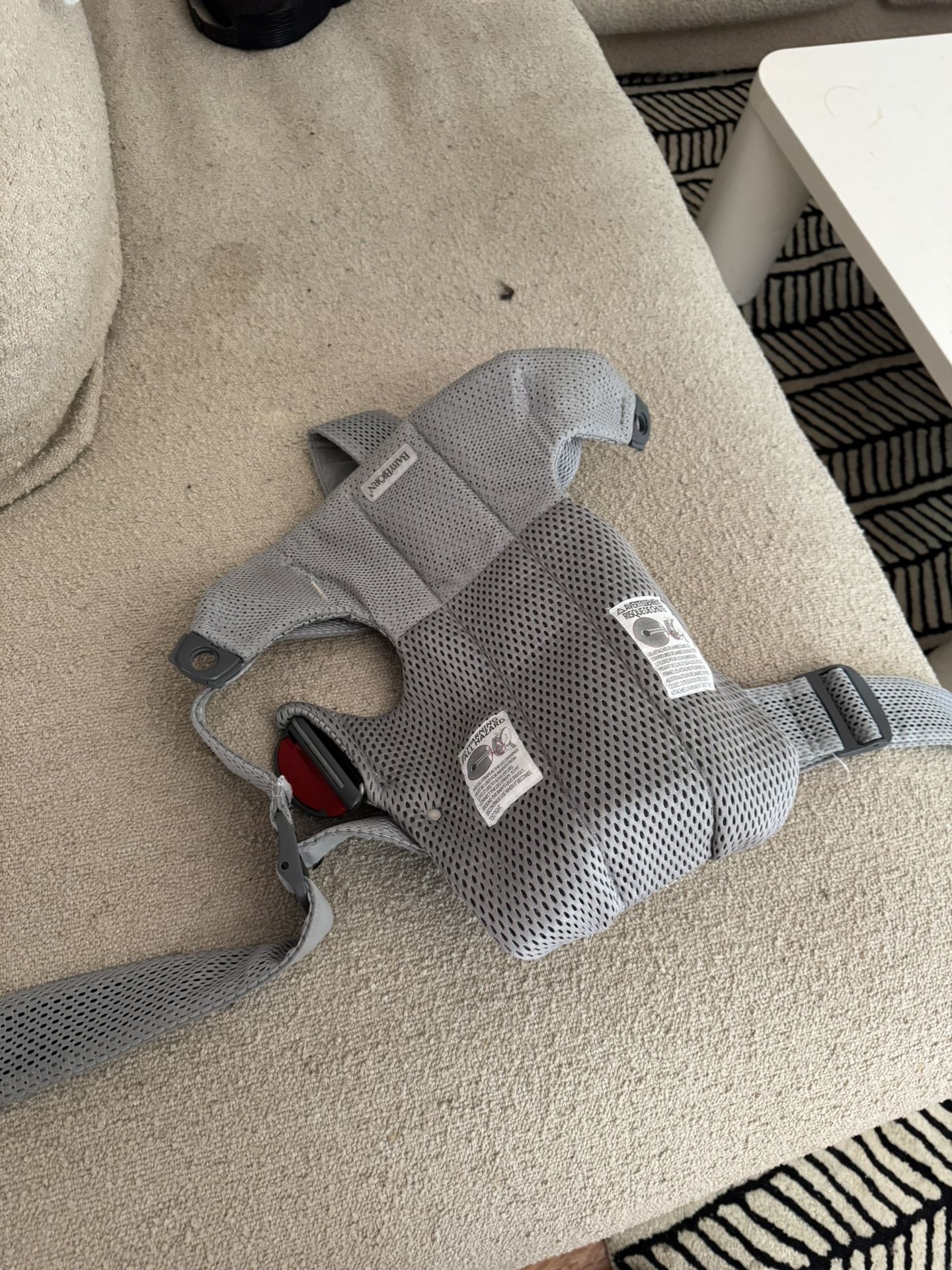 BabyBjörn Baby Carrier – Mesh (Gray)