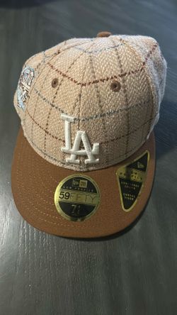 New Era Los Angeles Dodgers Low Profile 59 Fifty 7/14 Fitted Hat Contoured Crown Curved Visor 