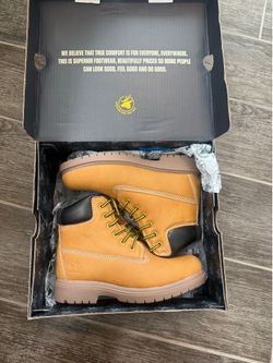 Size 2 boys boots