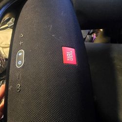 JBL Boombox 2
