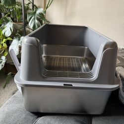 Cat Litter Box NEW