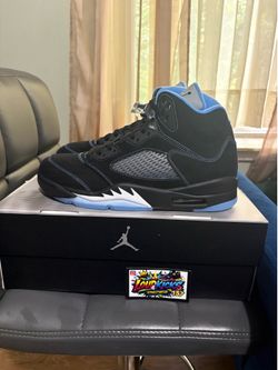 Jordan 5 Black UNC Sz 9.5M
