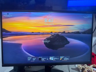 Large Flat Screen Computer Monitor