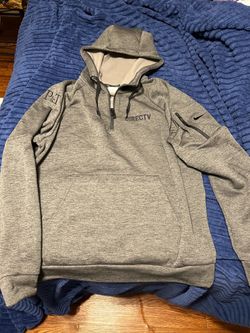 Men’s Nike hoodie