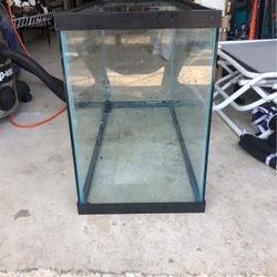 30 Gallon Fish Tank