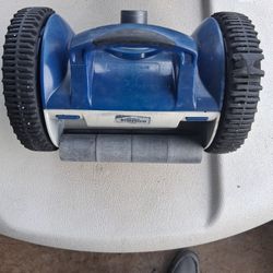 Pool Cleaner