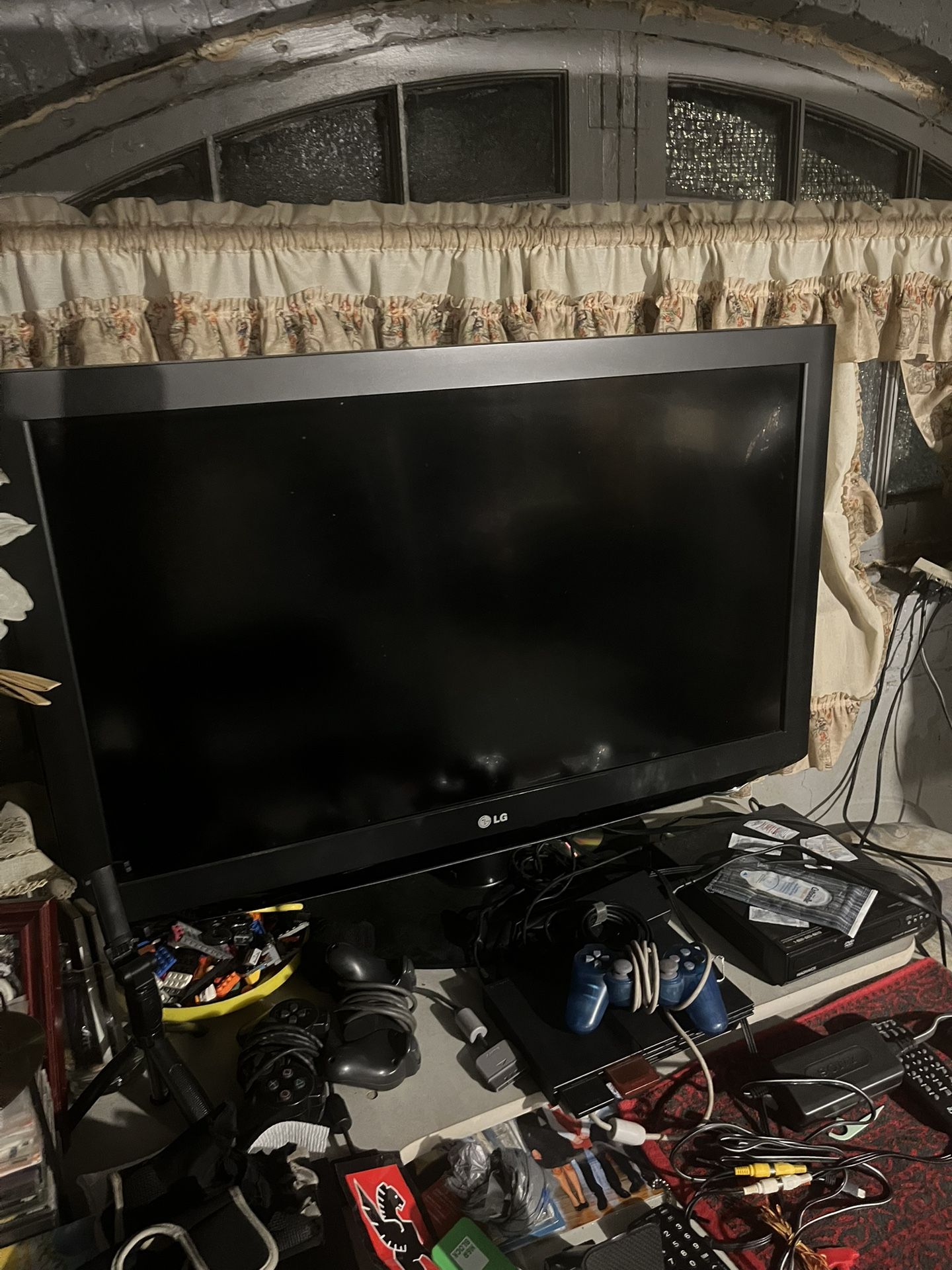 LG Tv 37 Inch
