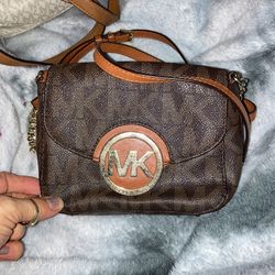 Crossbody Great Shape