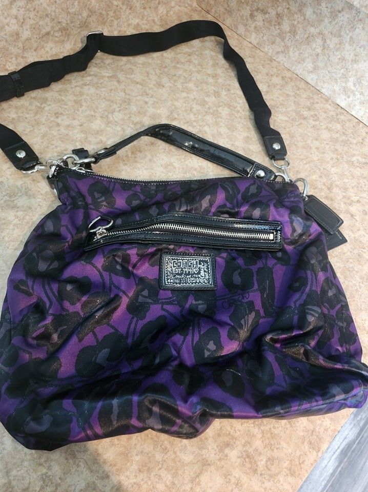 Coach Daisy Pirple/Black Poppy Ocelot Print Floral Crossbody Purse F20060