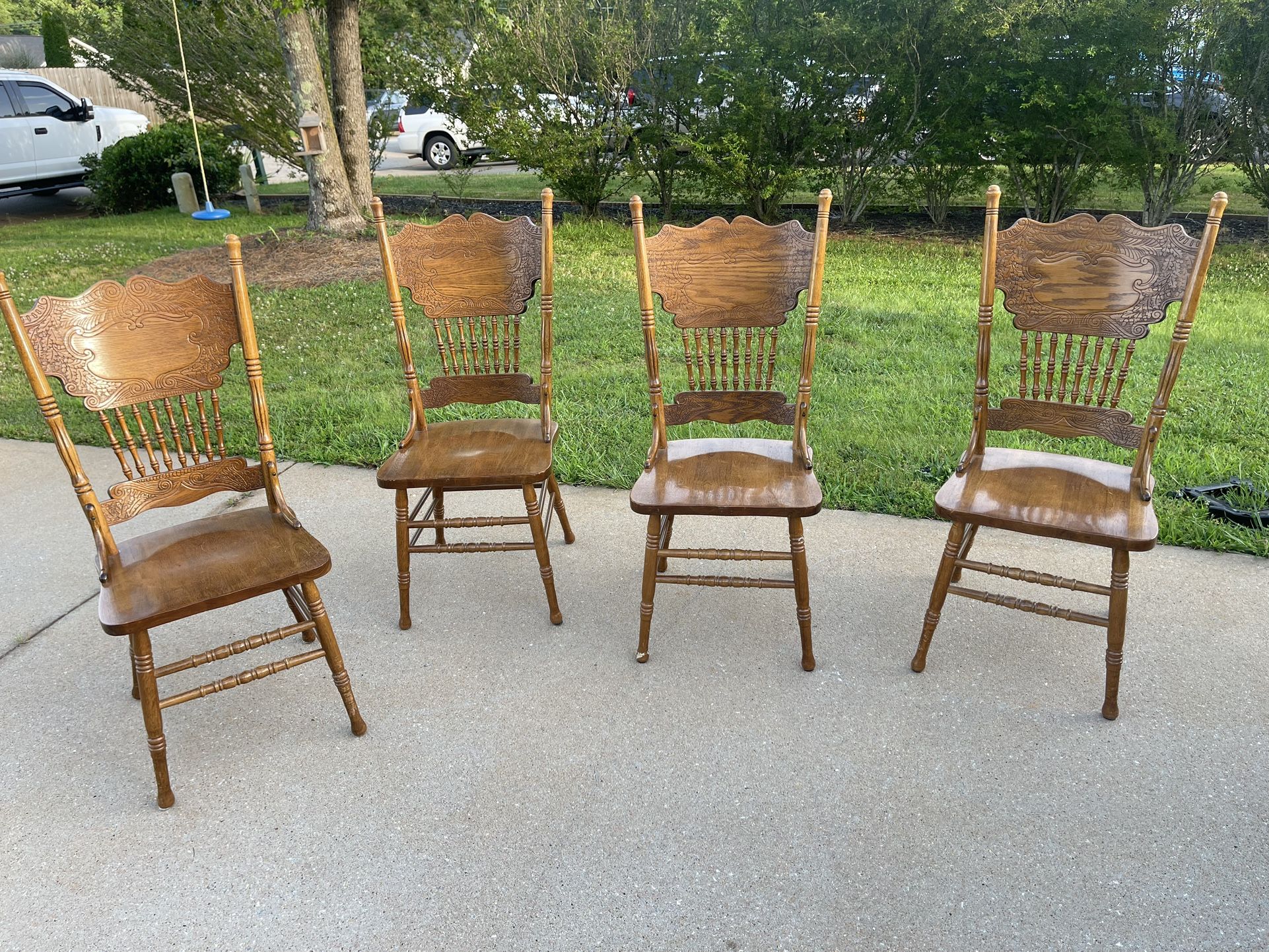 Oak Wood Chairs Set Of 4