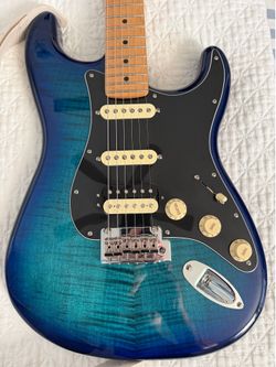 Fender MIM player II plus top Stratocaster