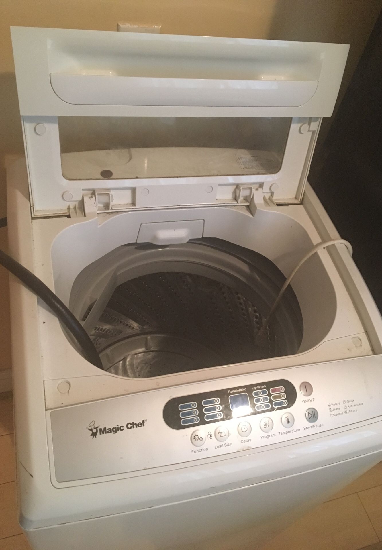 Avanti dryer and Magic Chef top load washer