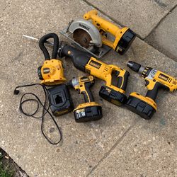 Juego De Dewalt 18v