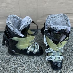 Dalbello Ski Boots – TruFit 269mm (Size 22) – Great Condition!