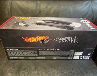 Hot wheels Tesla Cyber truck With Cyberquad and Remote control