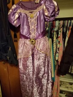 Costume 7/8 Rapunzel