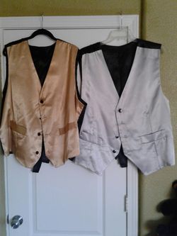 Chalecos usados una vez size xL $ 8 x1 o10x2