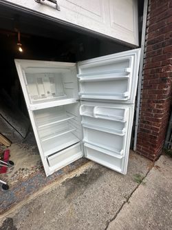 Free looking for scrap guy to come pick it up ASAP