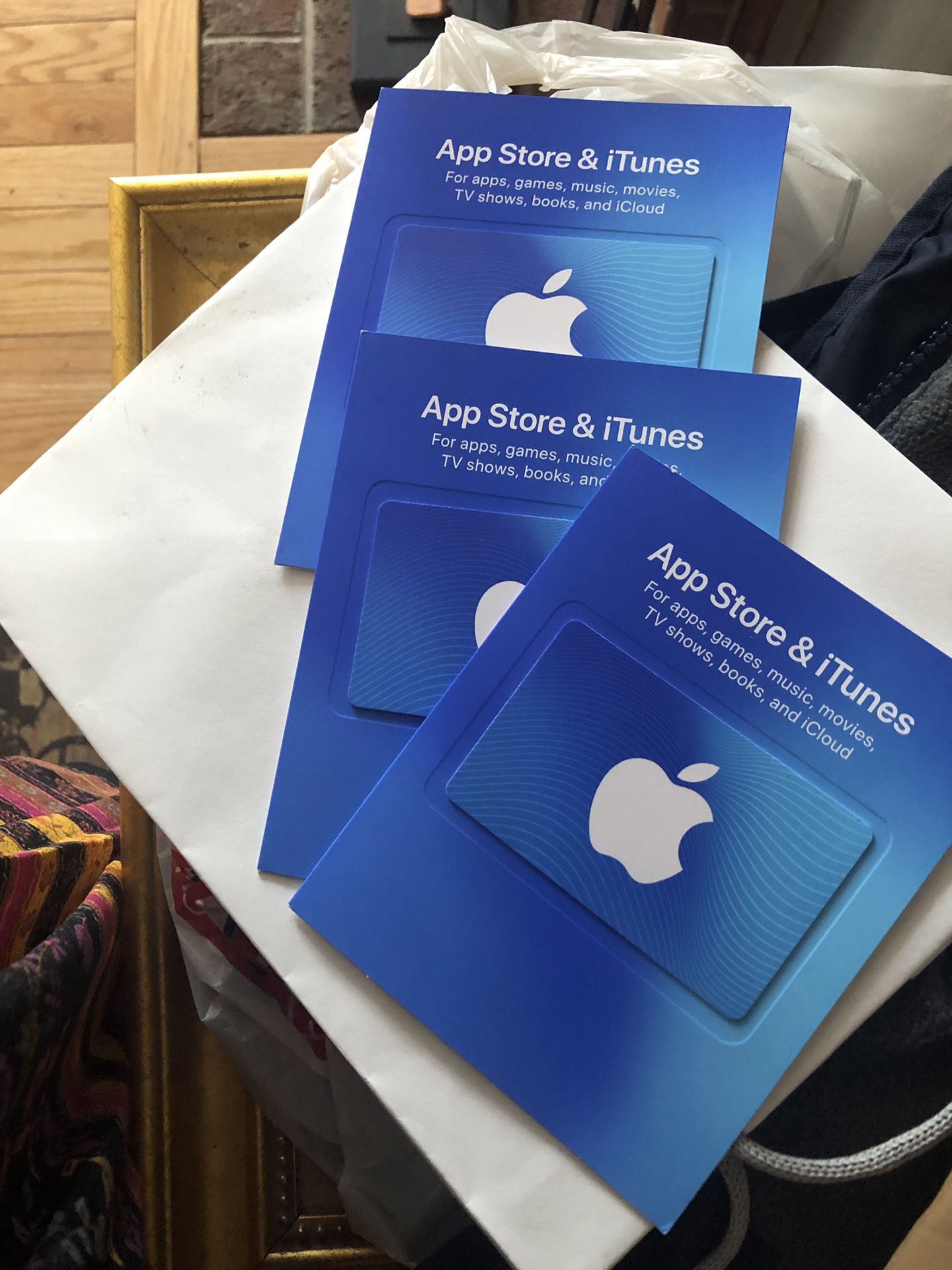 Apple itunes cards