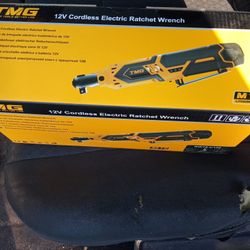 New Electric Ratchet Comes With Battery And Charger Box Never Opened
