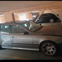 2003 BMW 525i Wagan