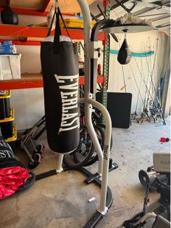 Boxing Heavy bag and tempo bag with stand.