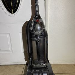 Hoover Wind Tunnel  Vacuum Cleaner