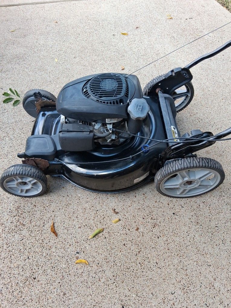 Craftsman 140cc Self Propelled Lawn Mower 