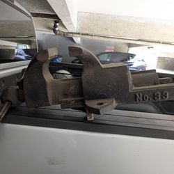 Vintage number 33. Parker vice