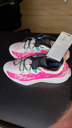 Salomon Aero Glide Running Shoes