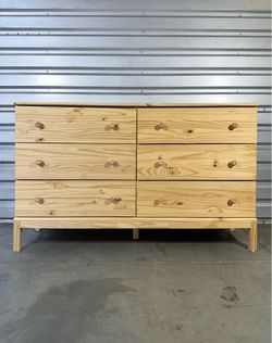 IKEA TARVA 6-Drawer Dresser in Pine⚡️