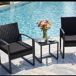 Brand New Patio Set 