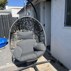 Egg Chair With Cover