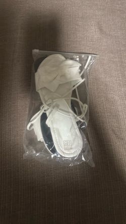New White Sandler 9 1/2