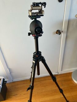 Manfrotto Tripod with Panoramic Ball Head