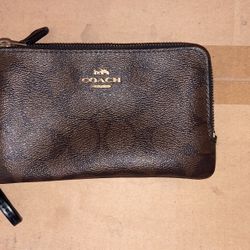 Coach Wristlet 