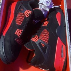 Air Jordan 4 Retro Red Thunder 