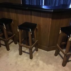 2 Pc Bar With Stools