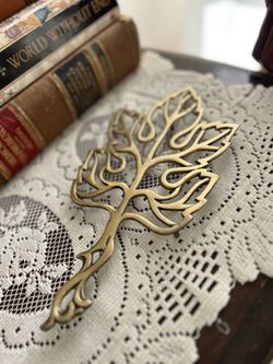 Brass Leaf Trivet
