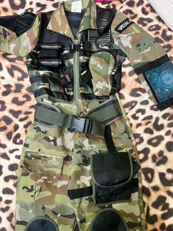 Kid’s army costume