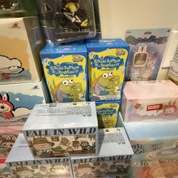 POP MART FIGURES – LABUBU / THE MONSTERS / MOLLY / WACKYMART / BIKINI BOTTOM / PIN FOR LOVE