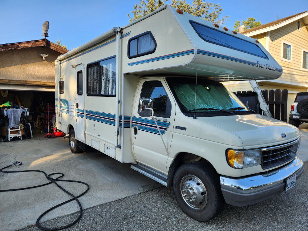 1994 Ford E3500 Four Winds
