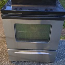 Whirlpool Stove 30w) I Can Help You With Free Delivery Within 10 Miles Distance 