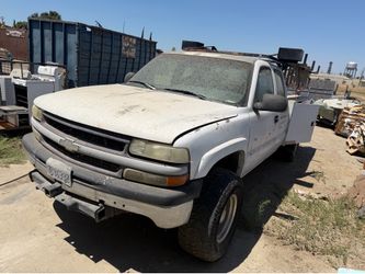 2000 Chevy 2500 part out
