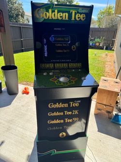 Arcade1Up Golden Tee Classic Machine
