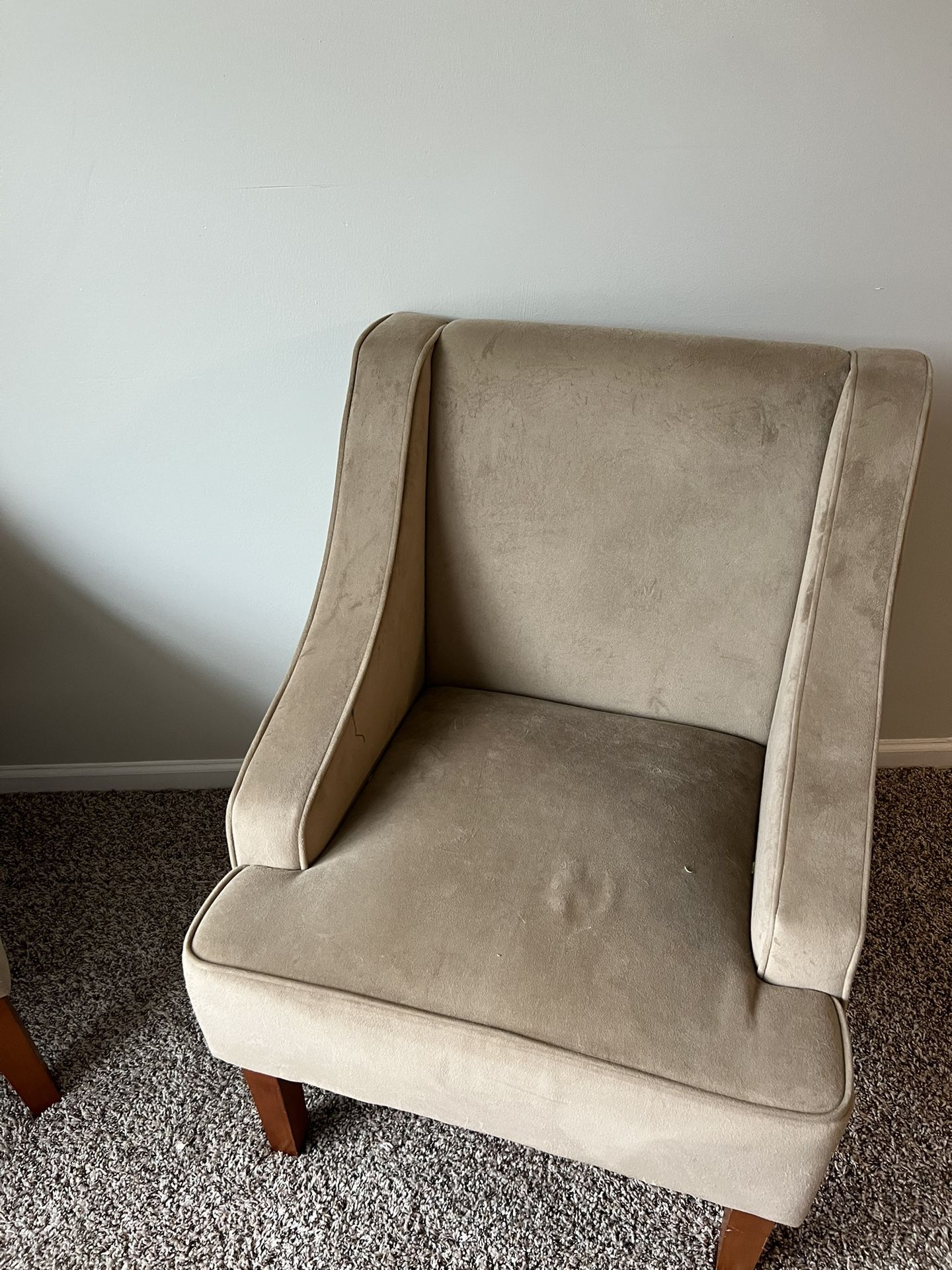 Two beautiful microfiber living room chairs, hardly used