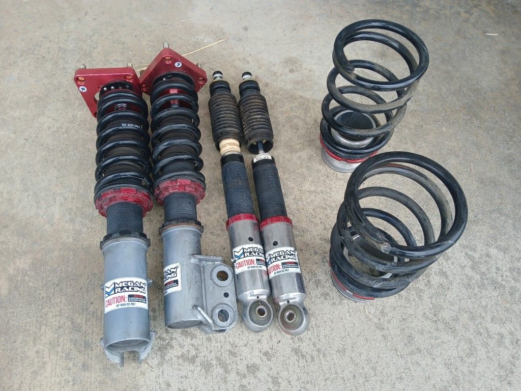 Megan Racing Street Coilovers Ford Mustang SN95 (94-04) w/ Front Cambe