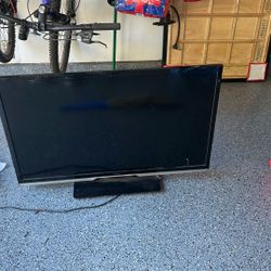 Vizio 42 Inch TV