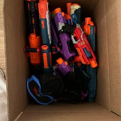 Nerf Guns 